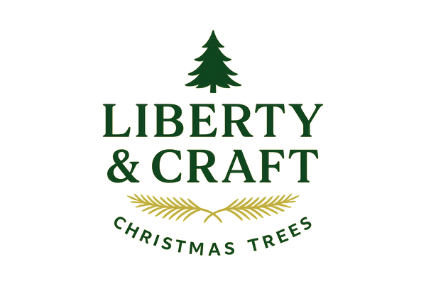 品牌名称为：Liberty & Craft，主要售卖圣诞树，请帮忙生产品牌 logo